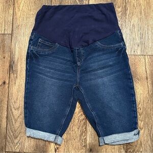 Planet Motherhood Maternity Bermuda Size Medium